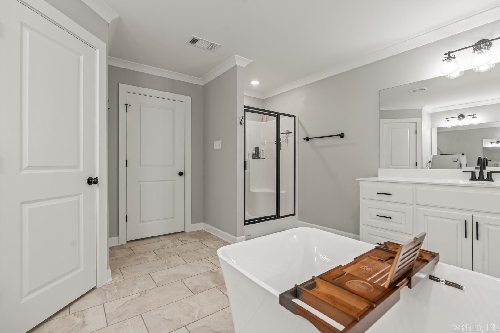 JAXON TERRACE - Residential