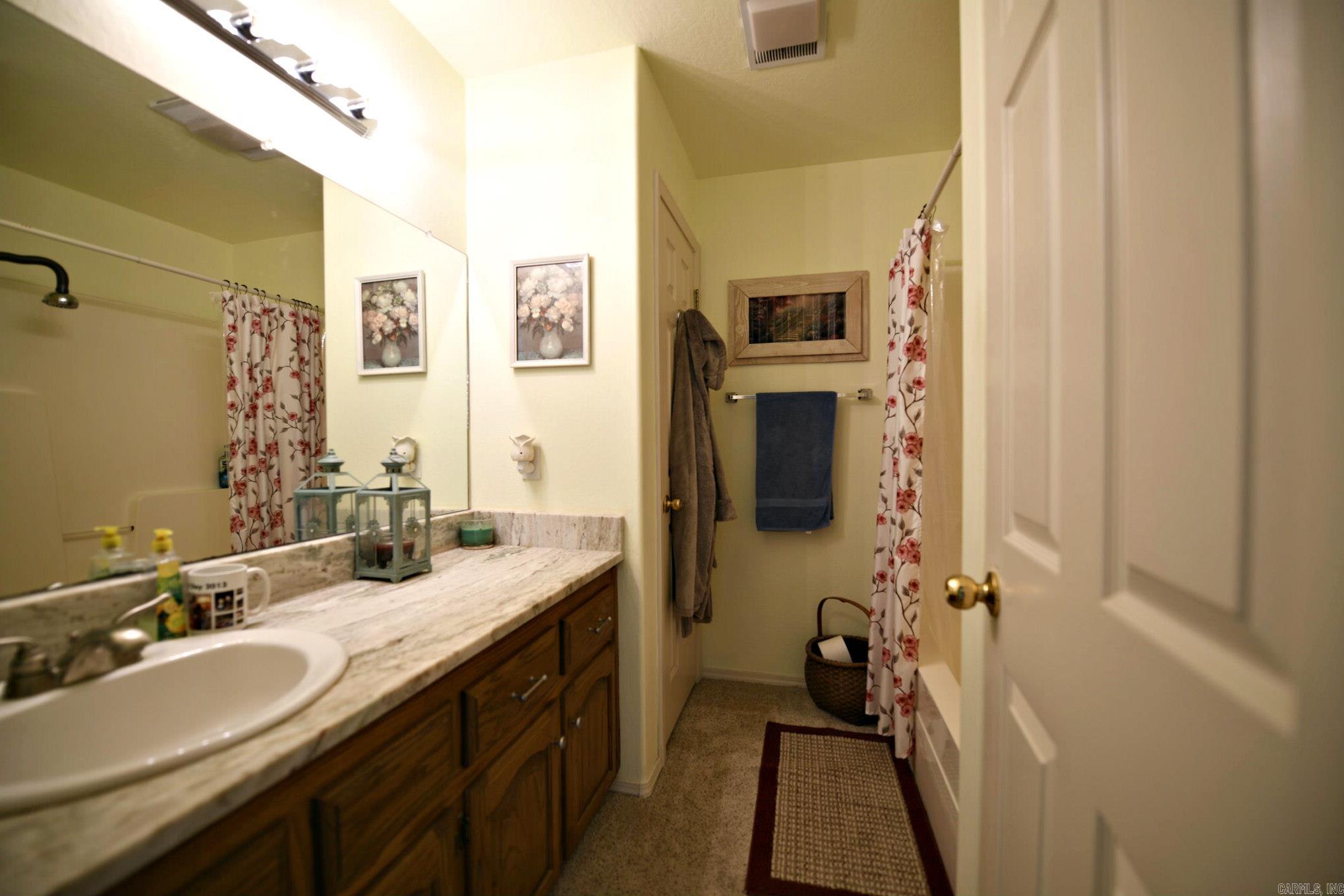 TIMBER RIDGE EAST - Residential