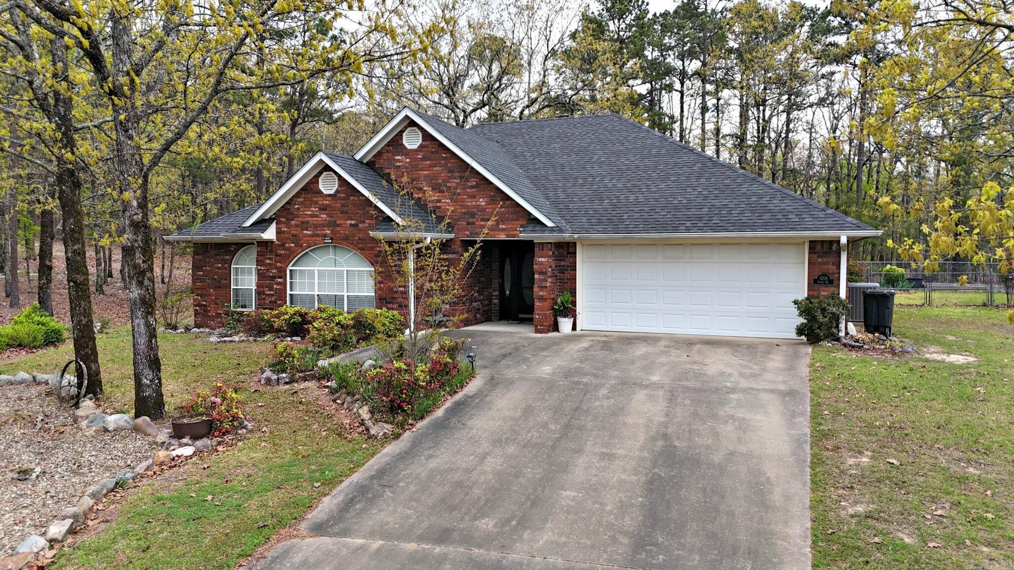 TIMBER RIDGE EAST - Residential