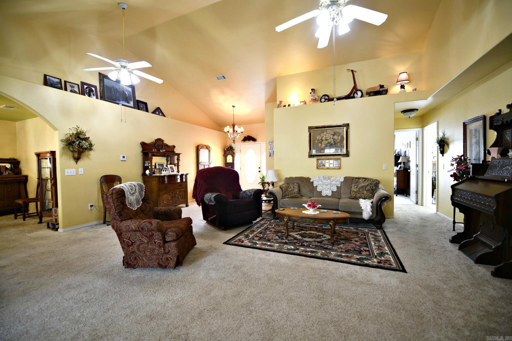 TIMBER RIDGE EAST - Residential