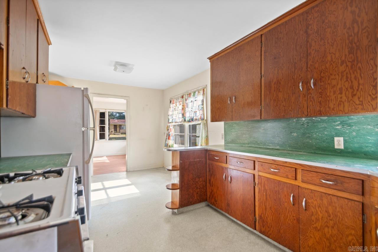 TROUTT - Residential