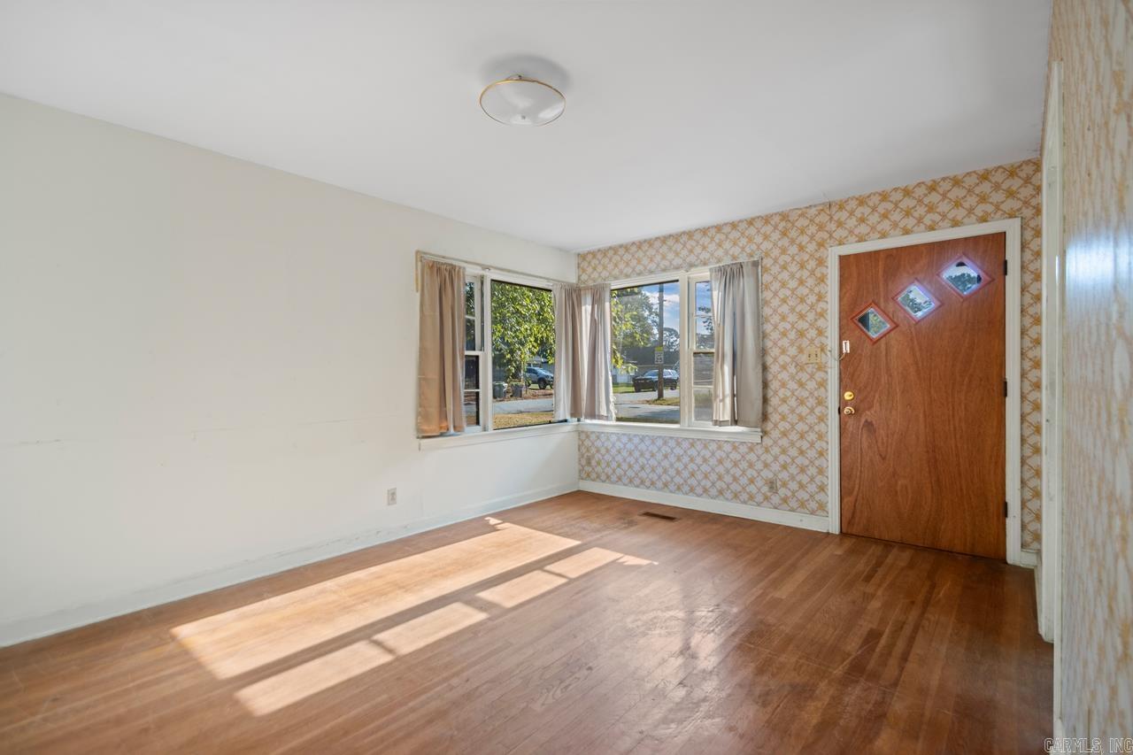 TROUTT - Residential