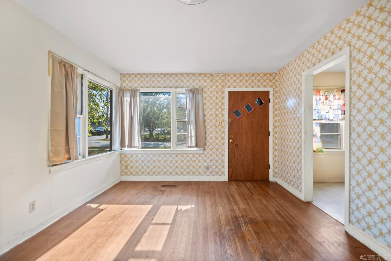 TROUTT - Residential