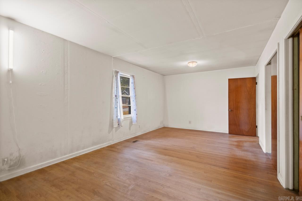 TROUTT - Residential