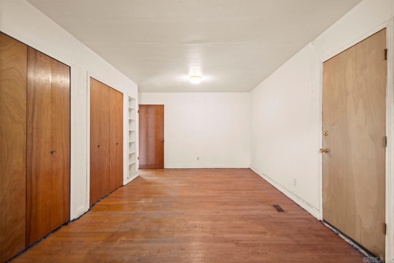 TROUTT - Residential