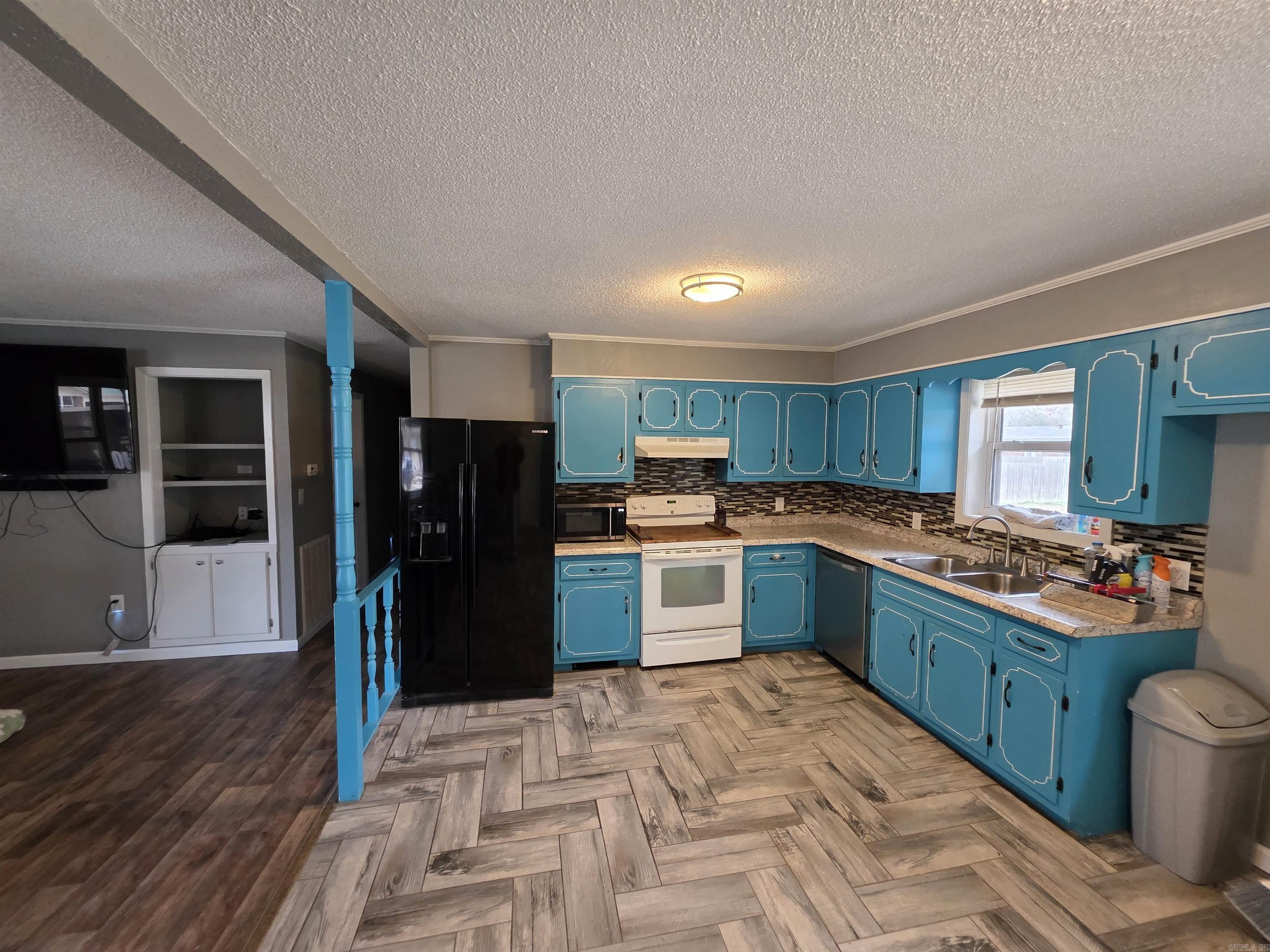 Sundale 2nd - Residential