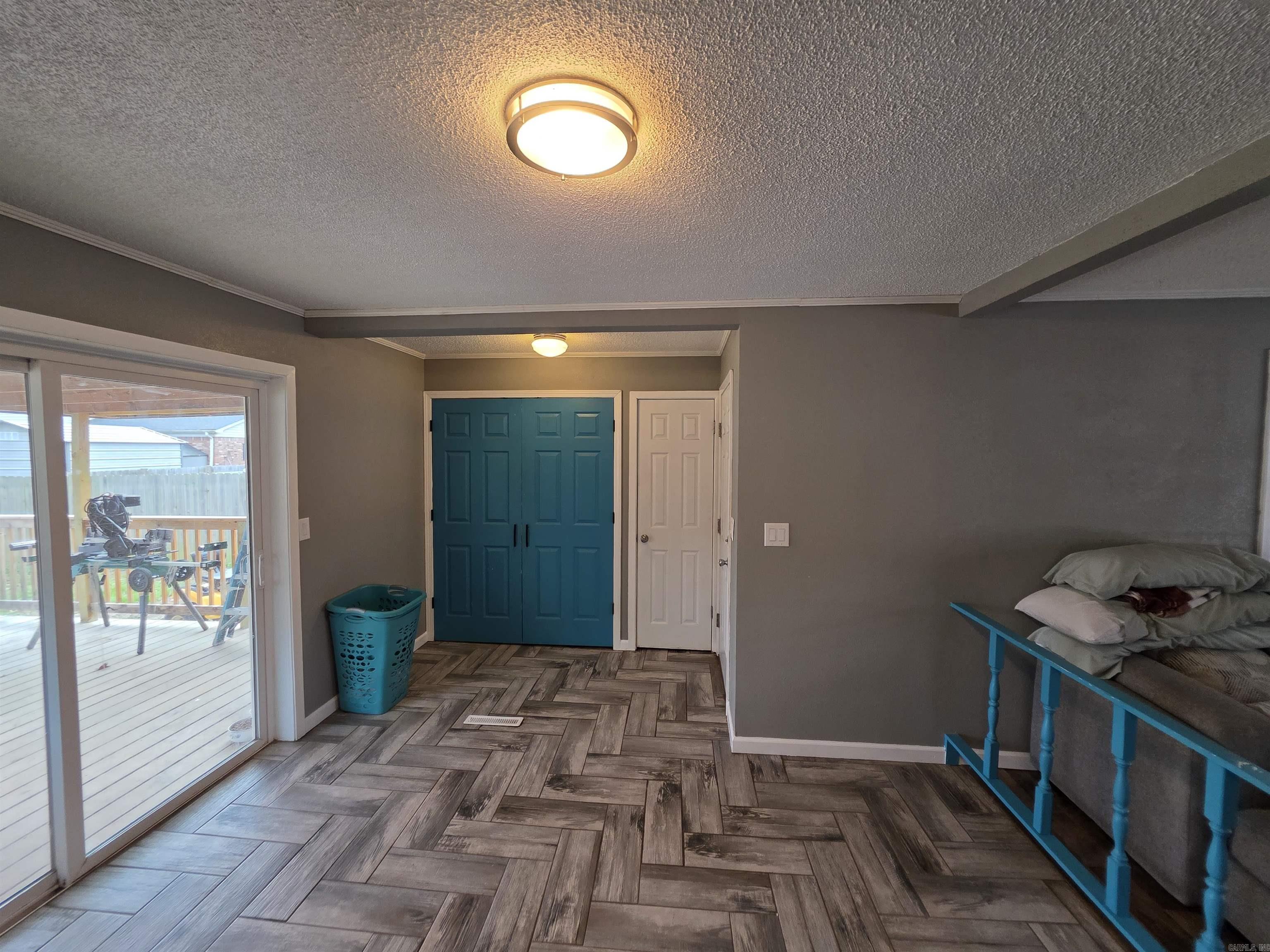 Sundale 2nd - Residential