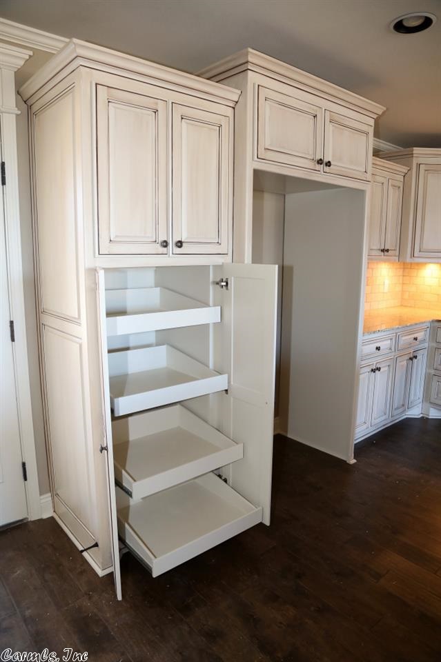 Hickory Heights - Residential