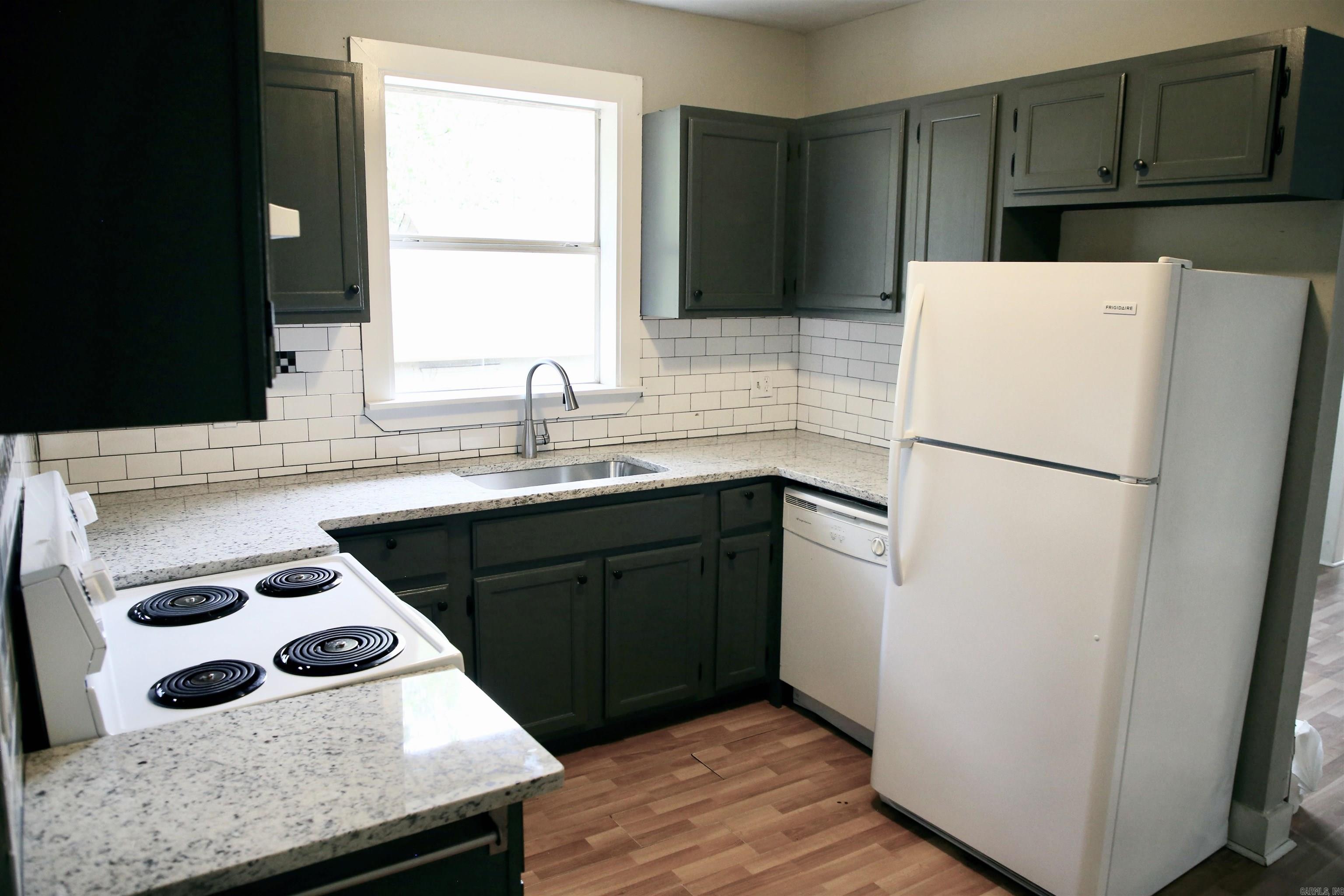 Central Heights - Residential Lease