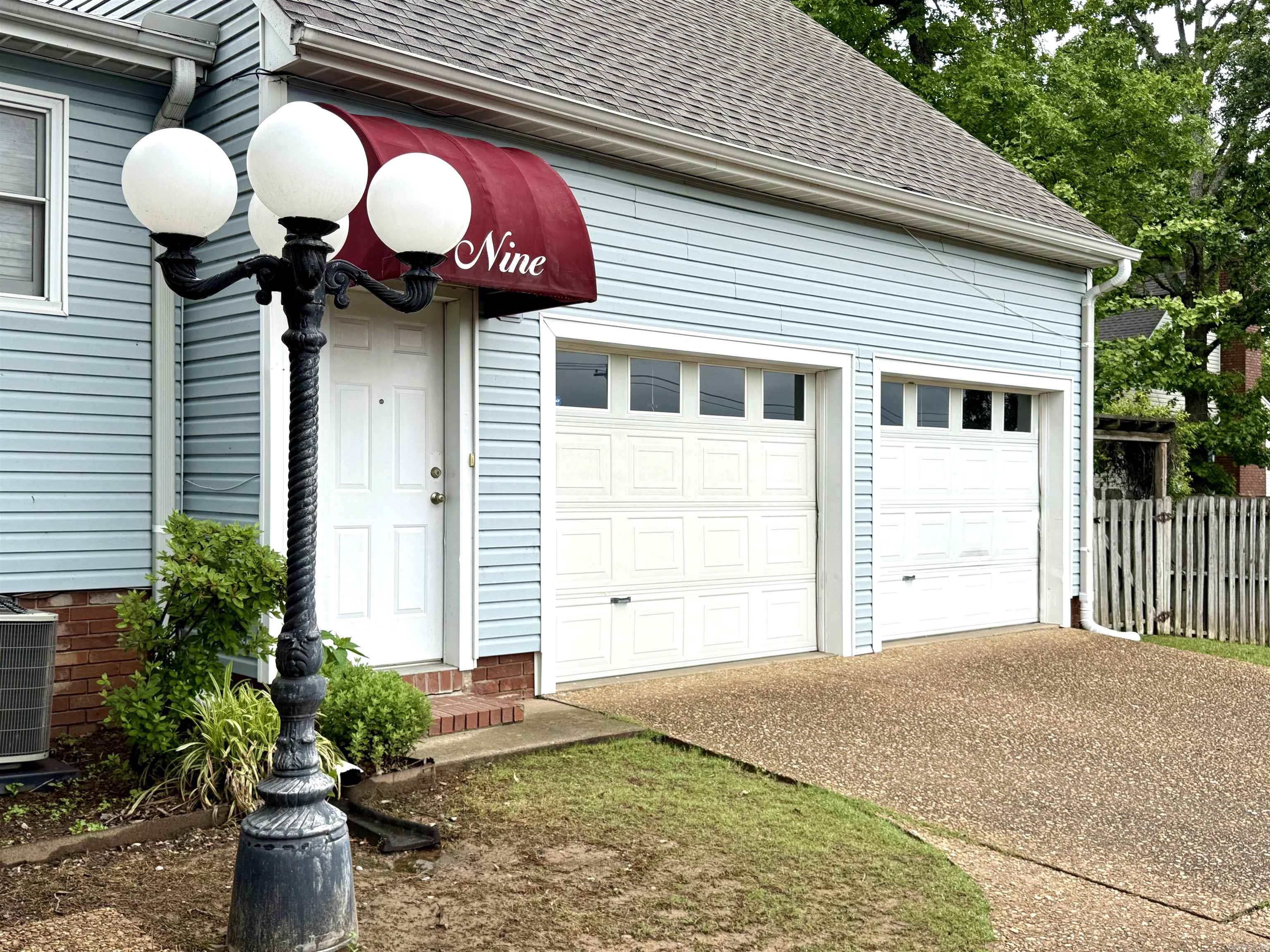 RIVER OAKS TRACE - Residential