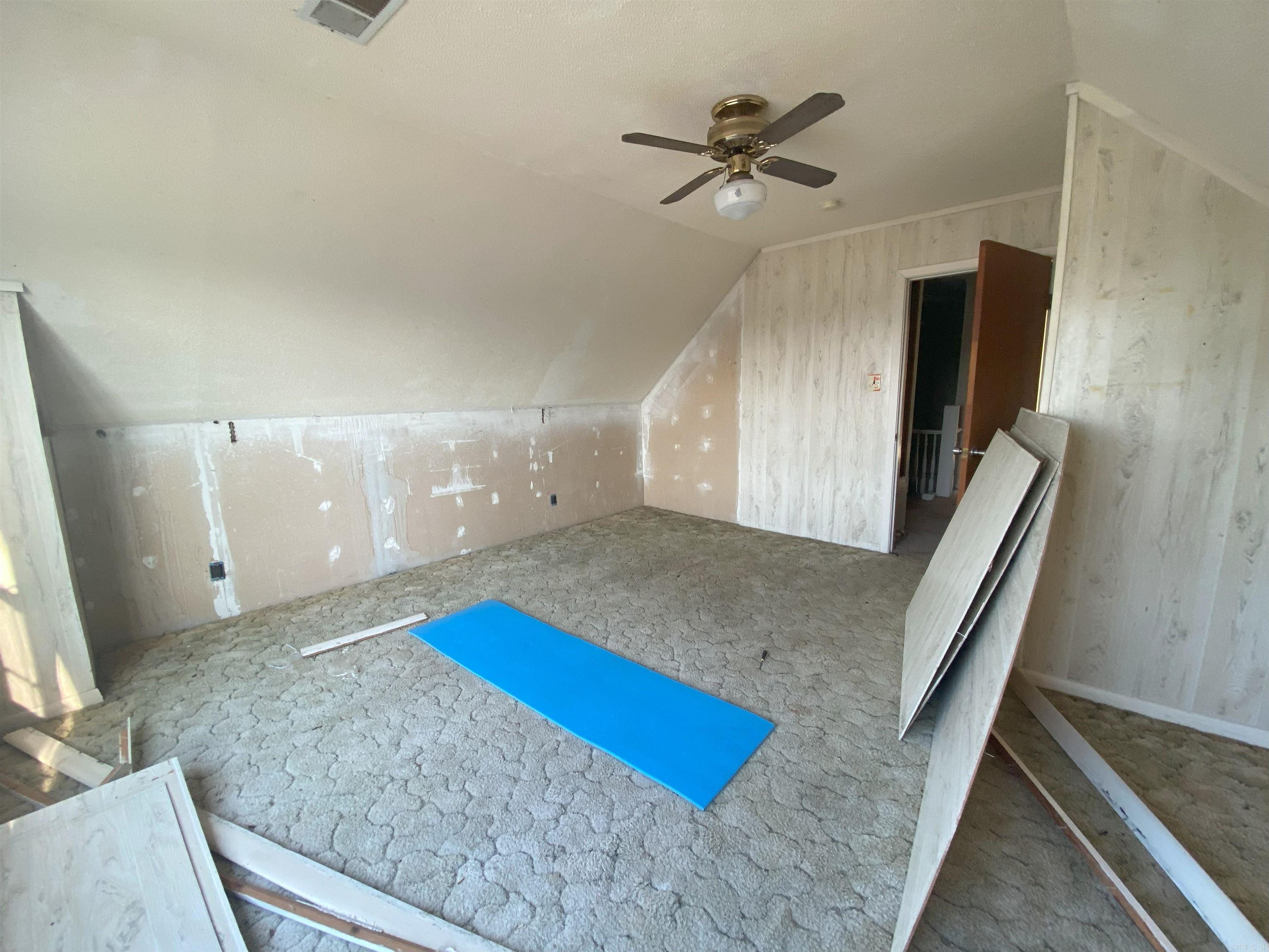 BLACK ROCK ORIGINAL - Residential