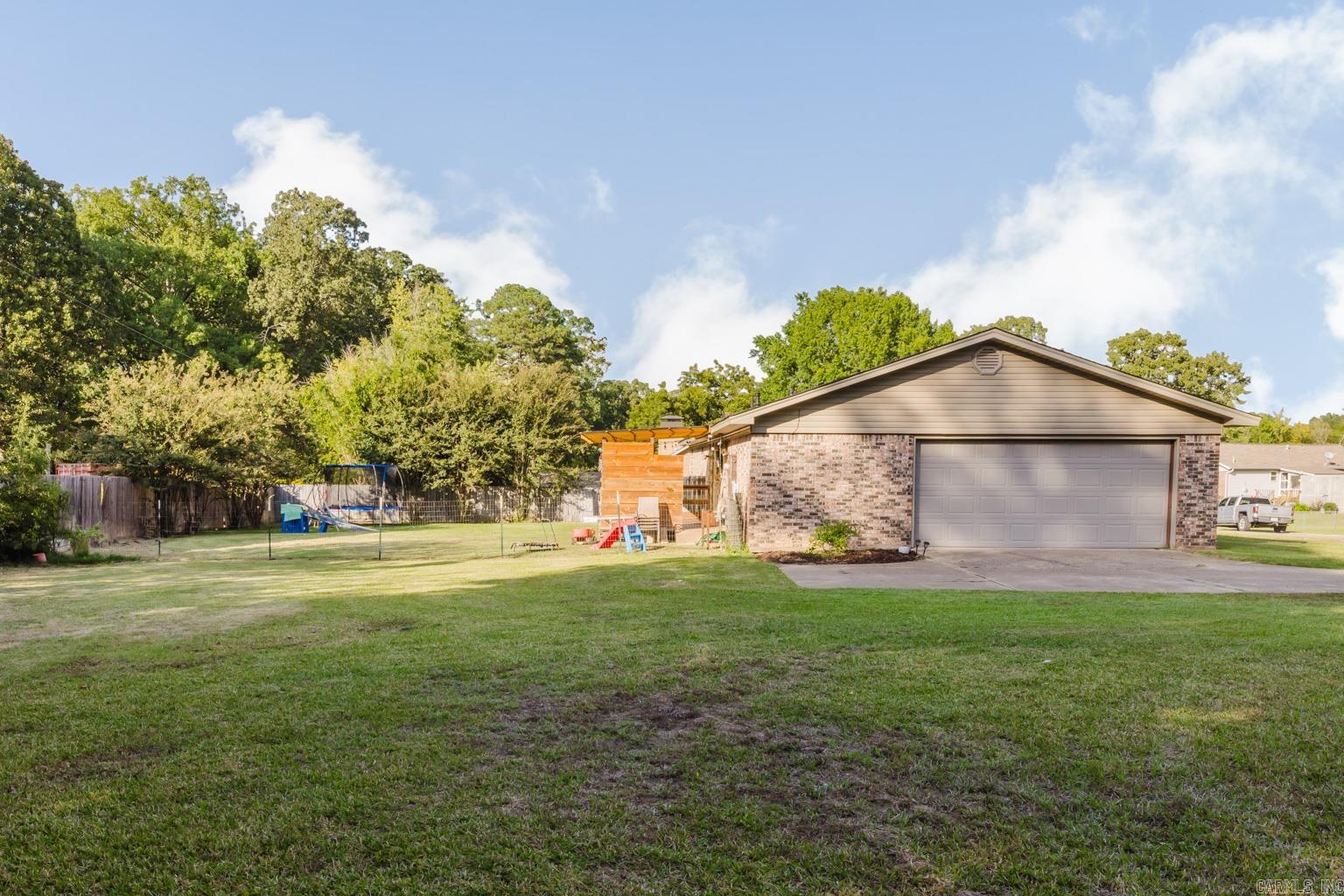 Twin Oaks II - Residential