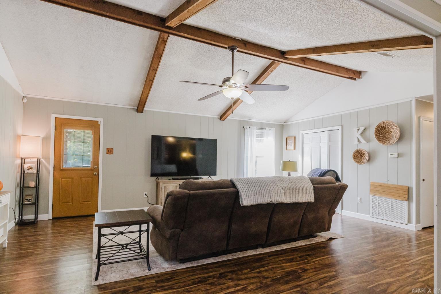 Twin Oaks II - Residential