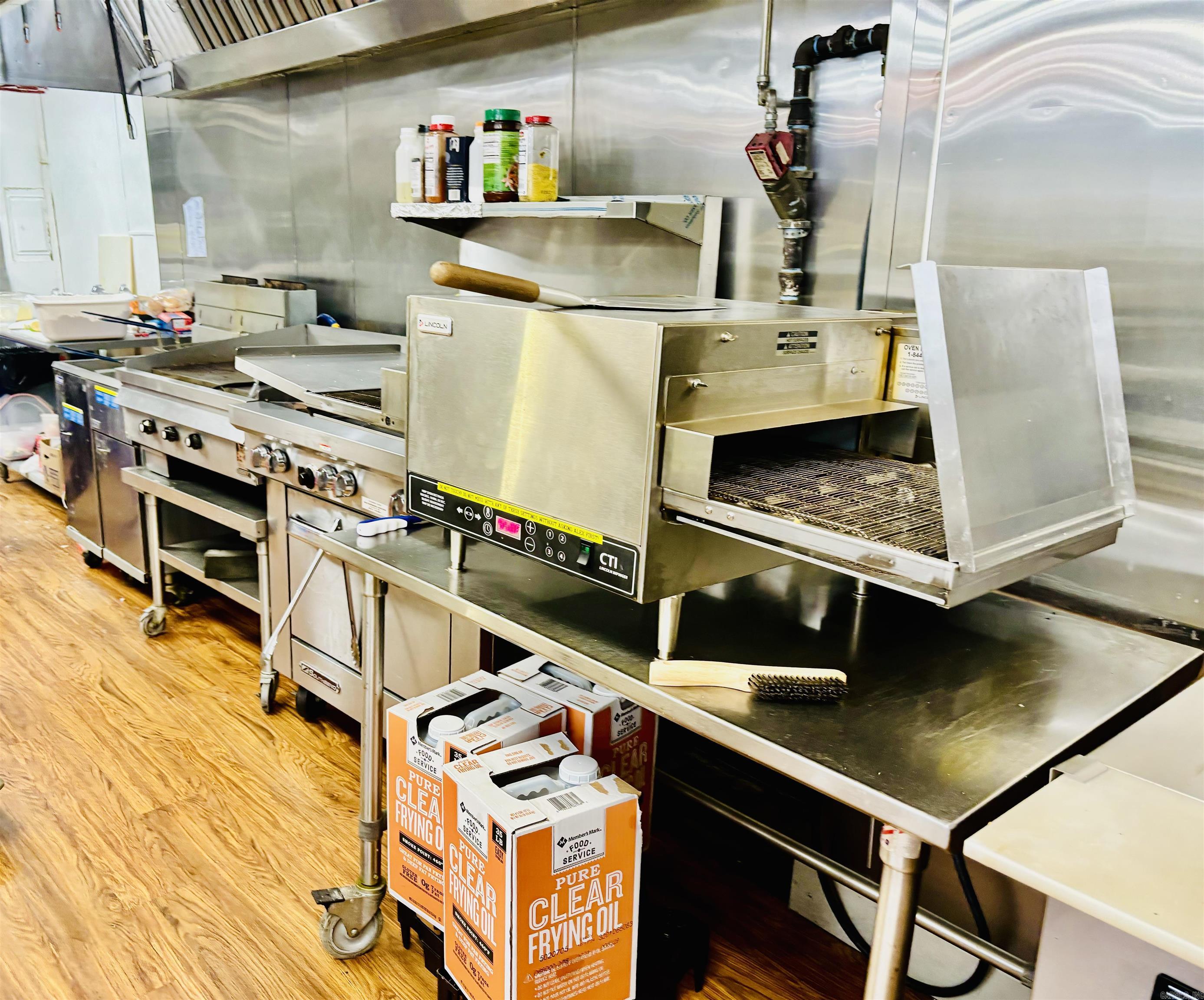 Little Rock, Arkansas 72210, United States, ,Commercial,Active,58908