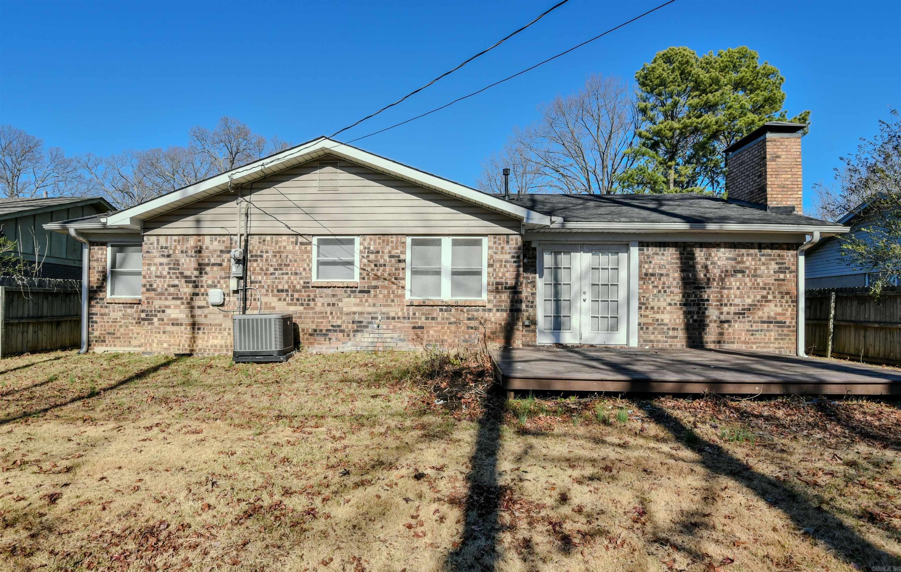 NORTH HILLS MANOR - Residential