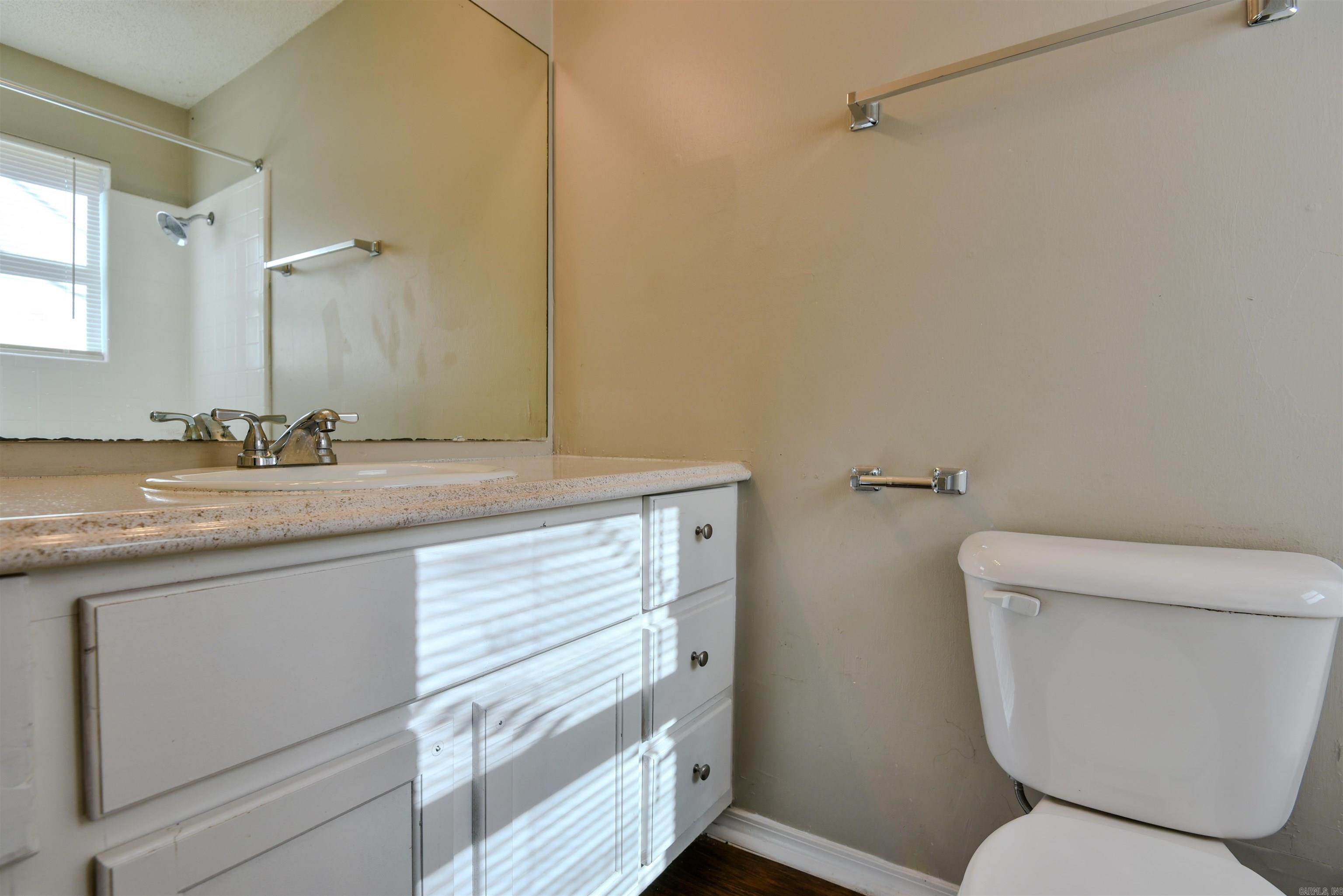 NORTH HILLS MANOR - Residential