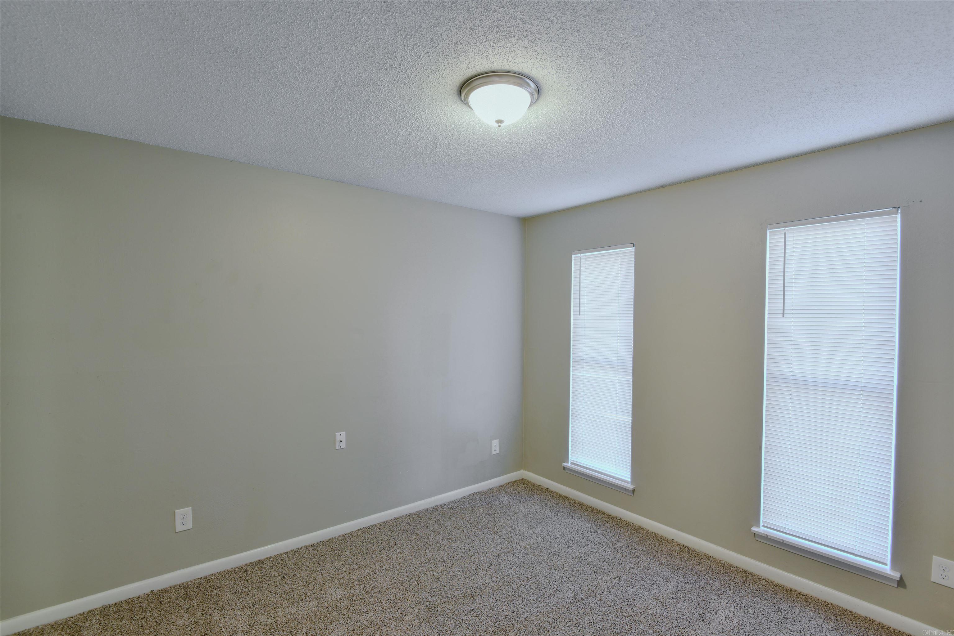 NORTH HILLS MANOR - Residential