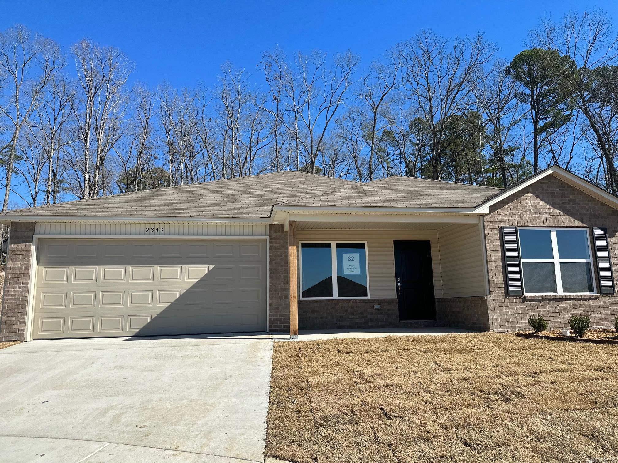 HILLDALE CROSSING - Residential