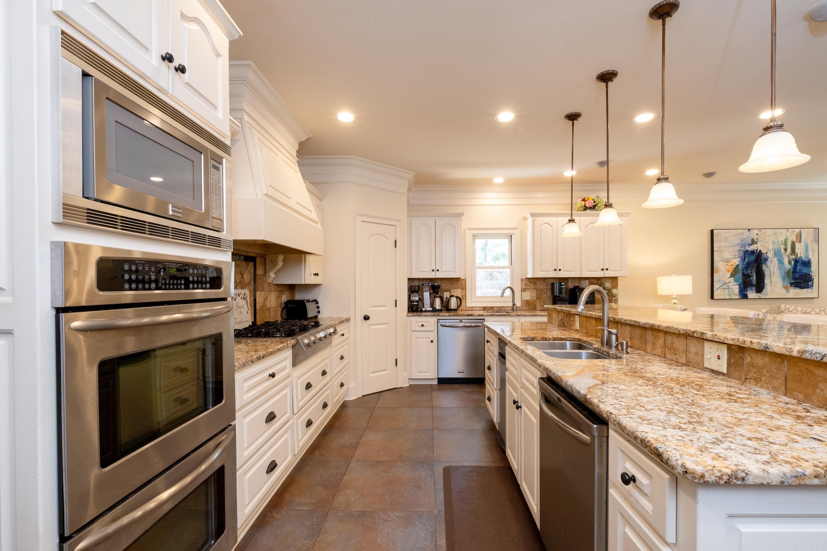CHENAL VALLEY LAMARCHE PLACE NBH - Residential