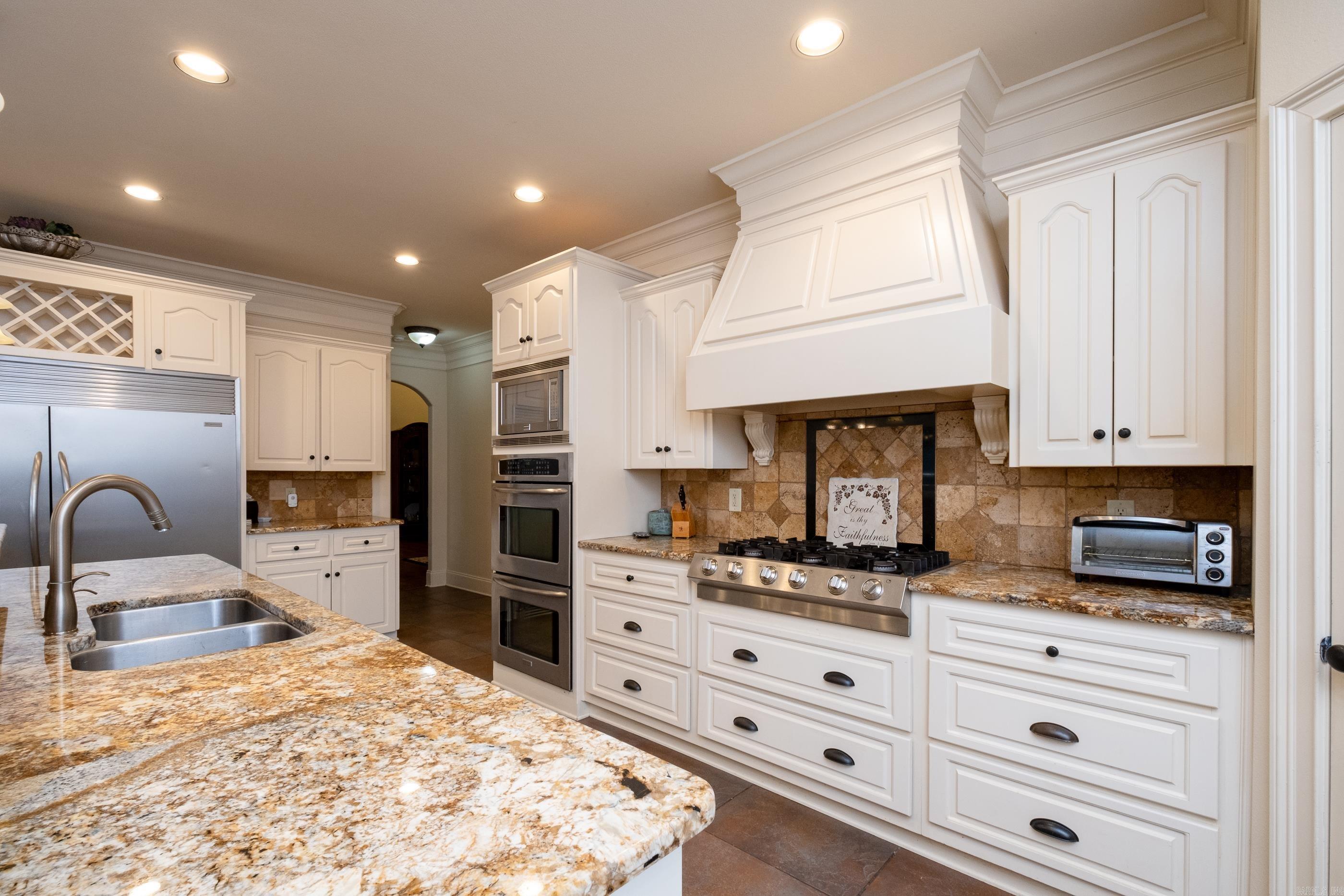 CHENAL VALLEY LAMARCHE PLACE NBH - Residential