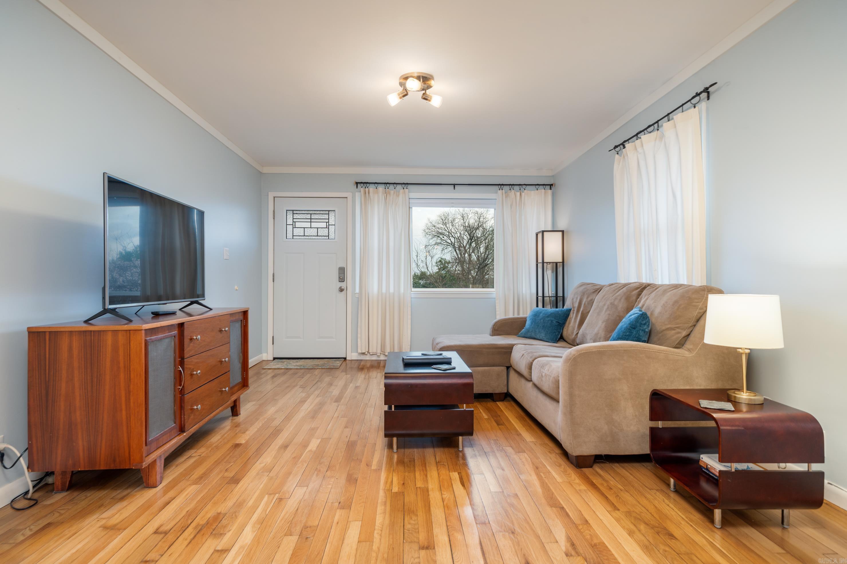 Sanders & Mayo - Residential