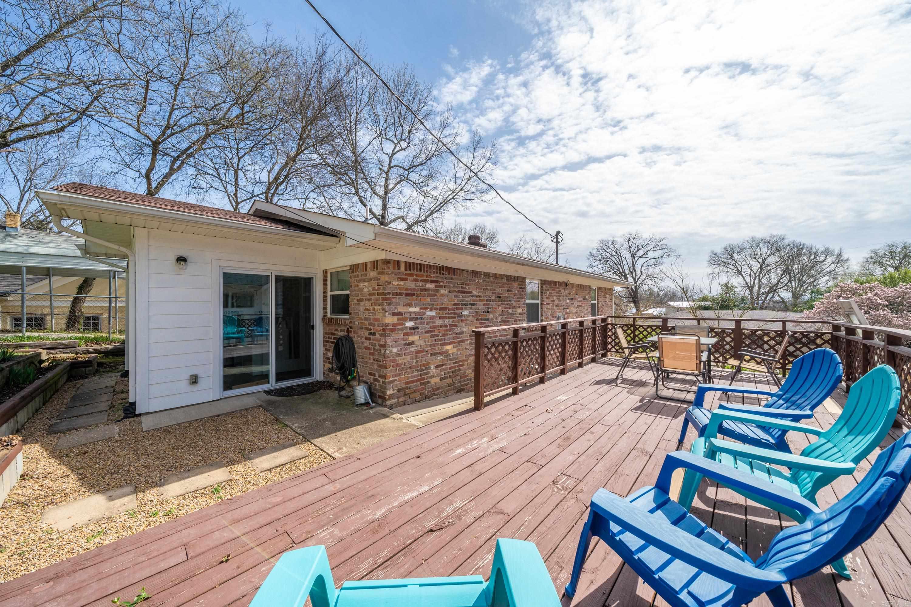 Sanders & Mayo - Residential