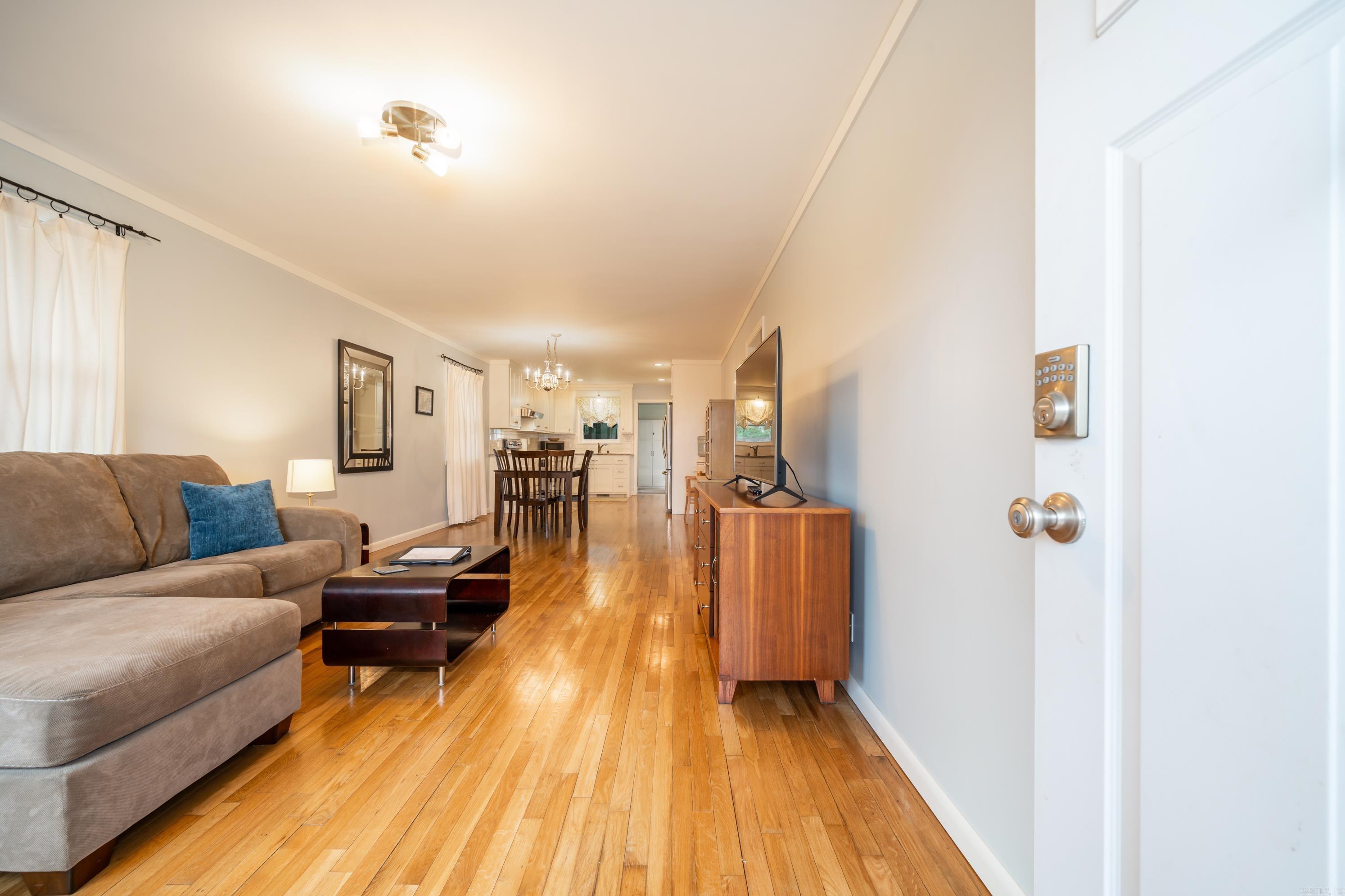 Sanders & Mayo - Residential