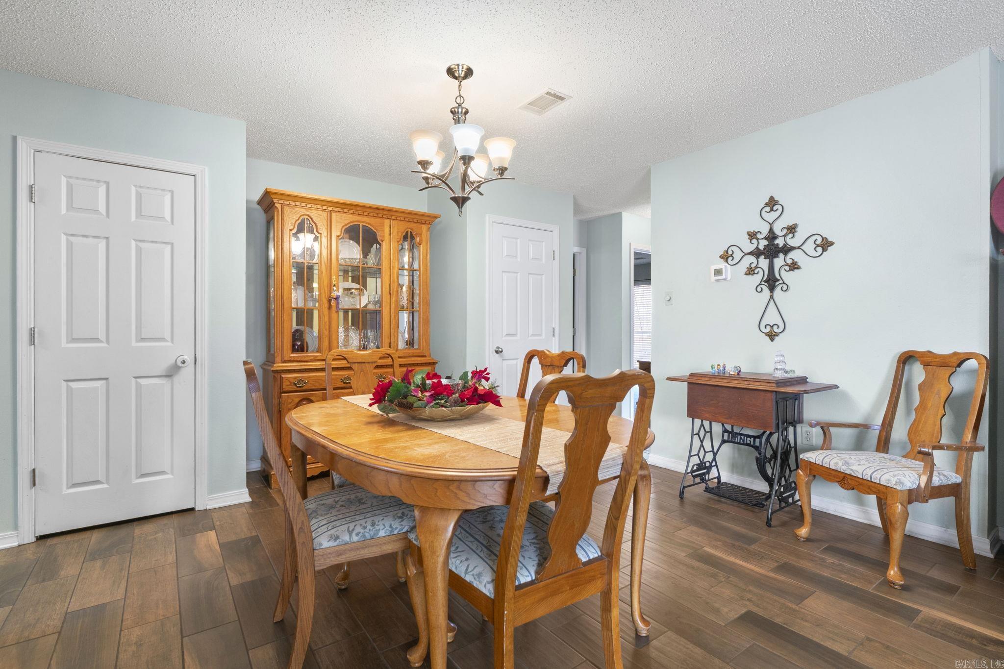 CARRIAGE COURTS - Residential