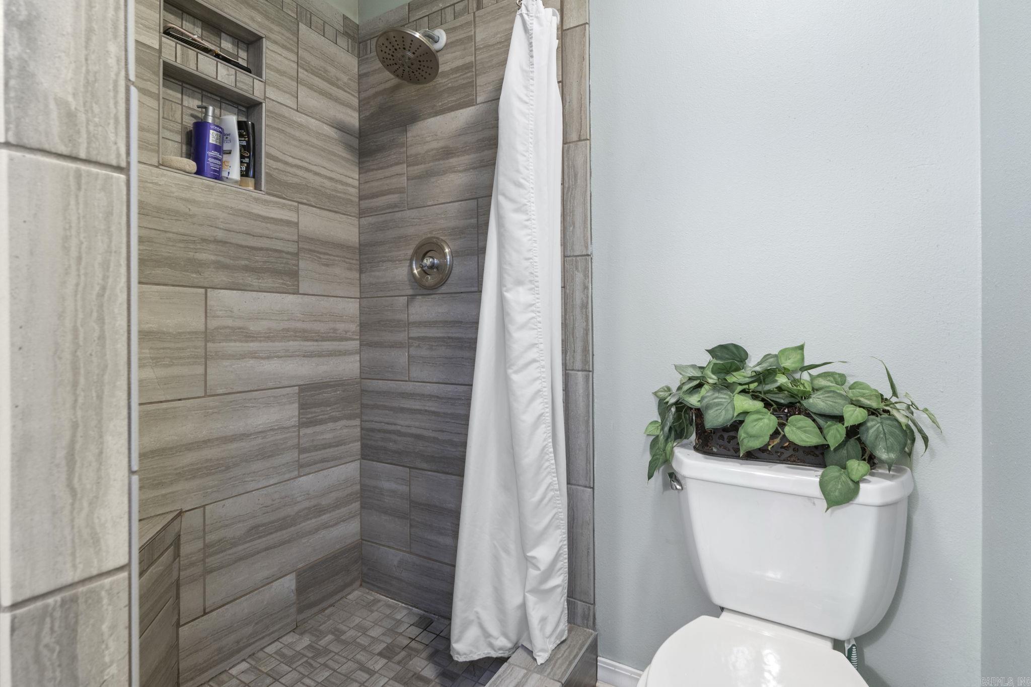 CARRIAGE COURTS - Residential