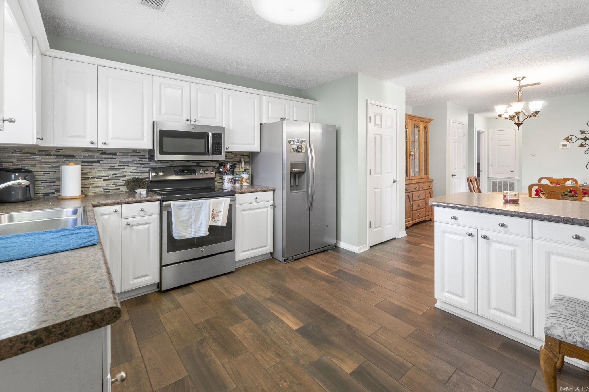 CARRIAGE COURTS - Residential