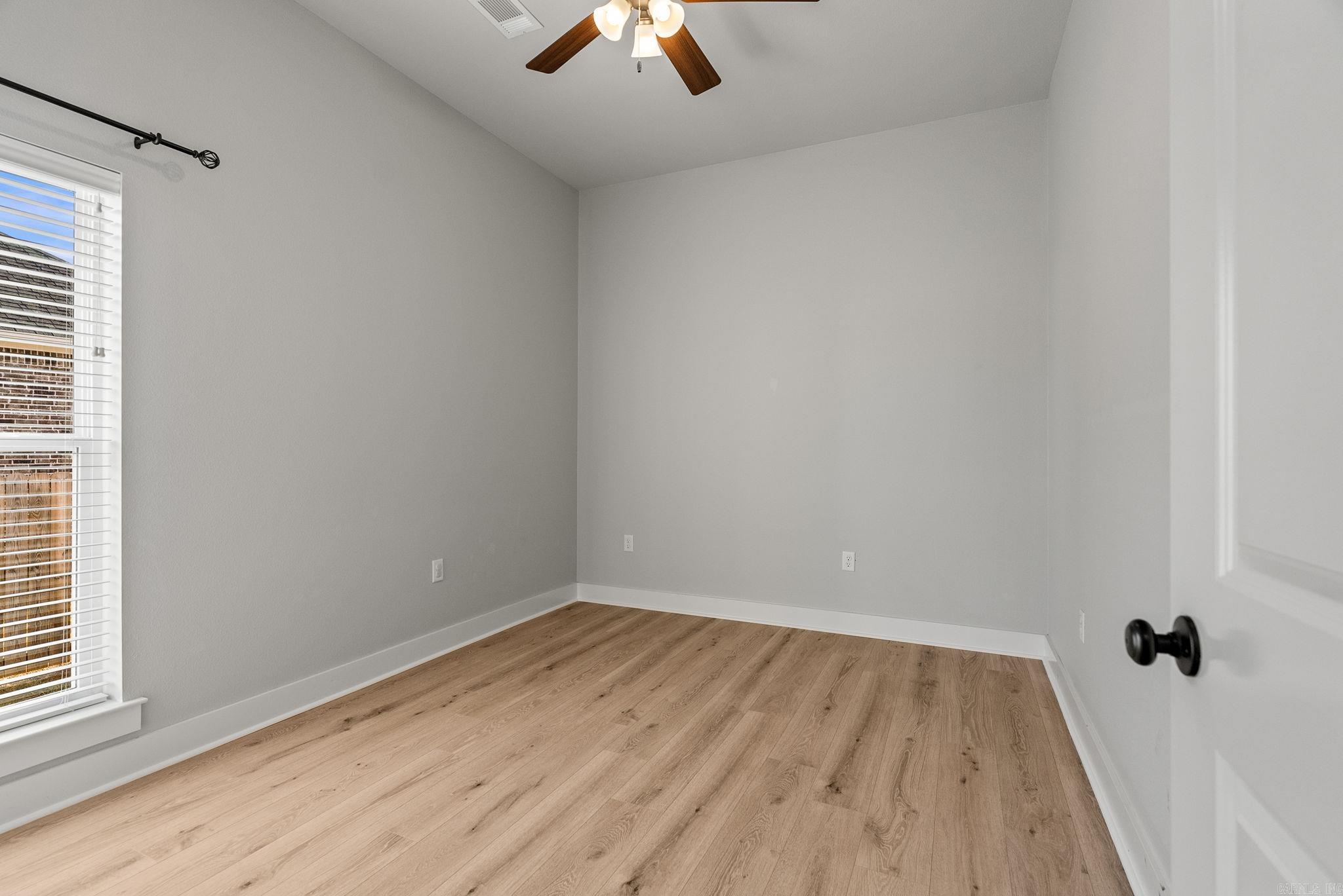 IVY PLACE - Residential