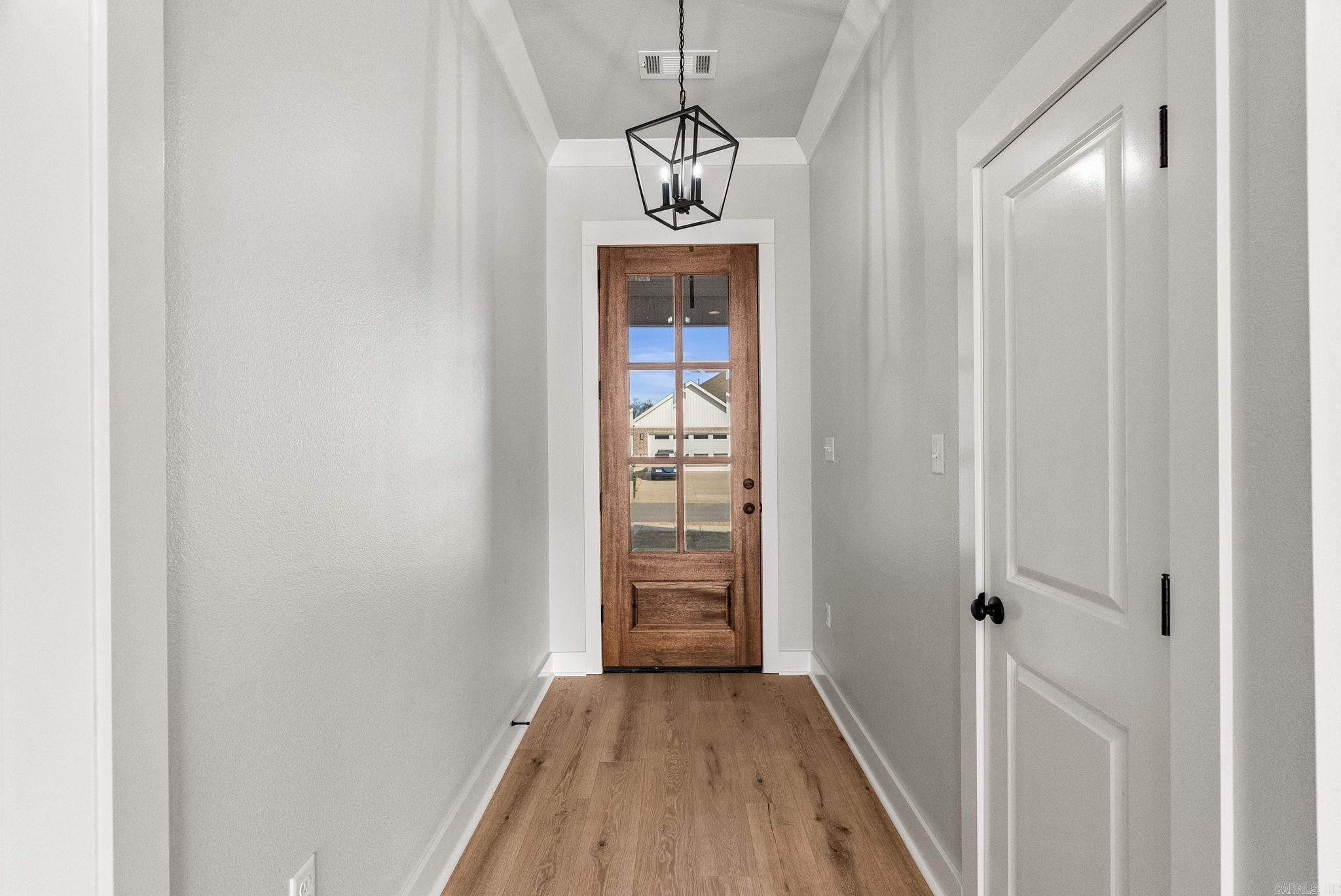 IVY PLACE - Residential