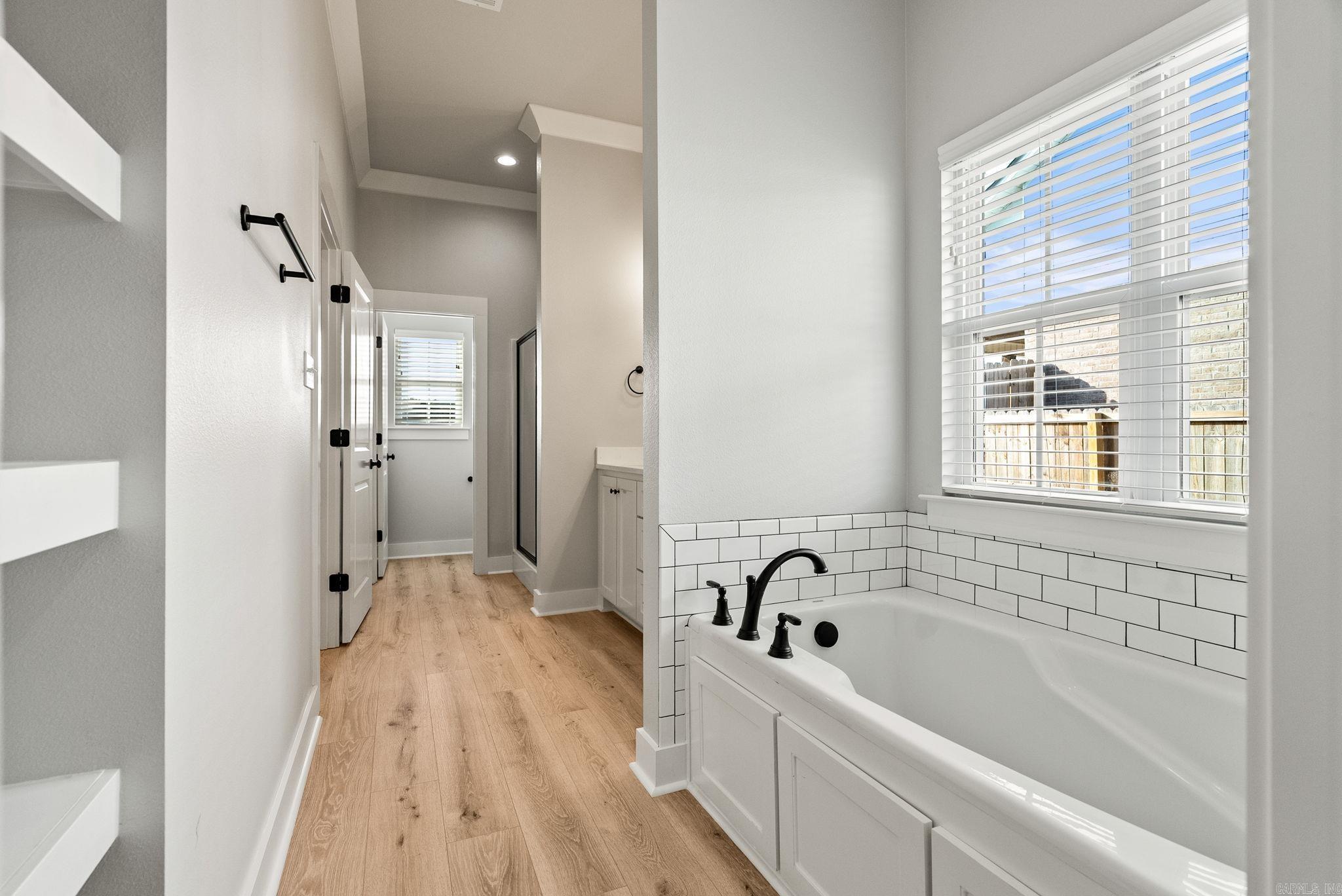 IVY PLACE - Residential