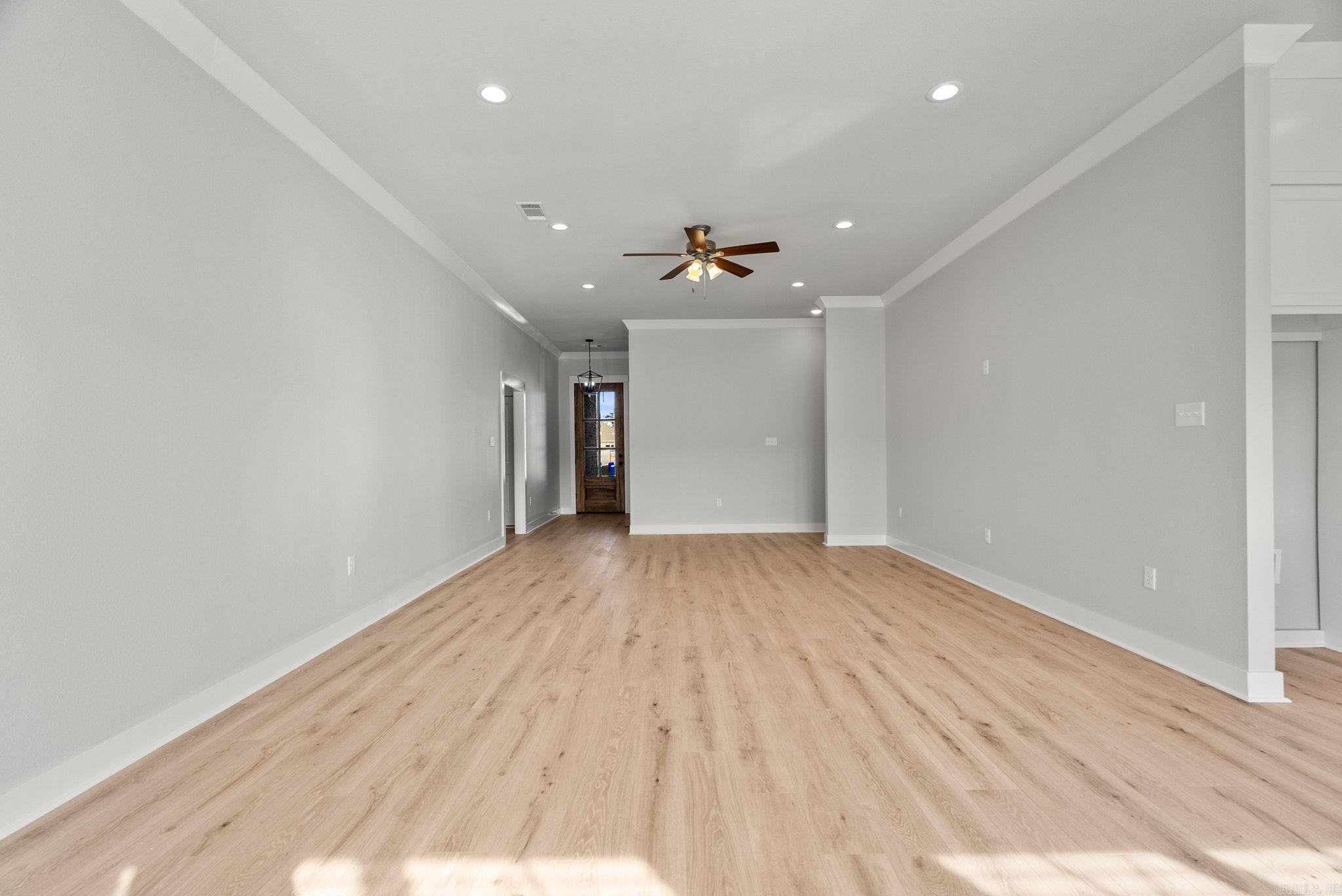 IVY PLACE - Residential