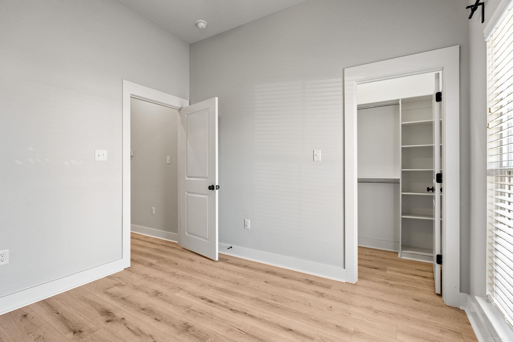 IVY PLACE - Residential