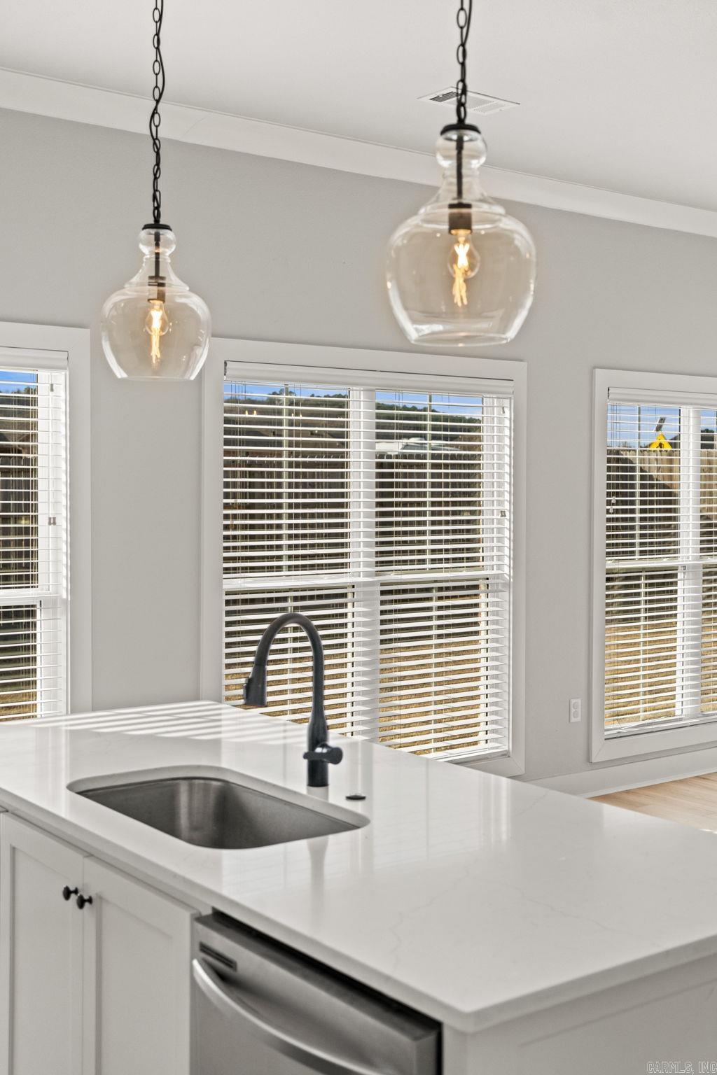 IVY PLACE - Residential