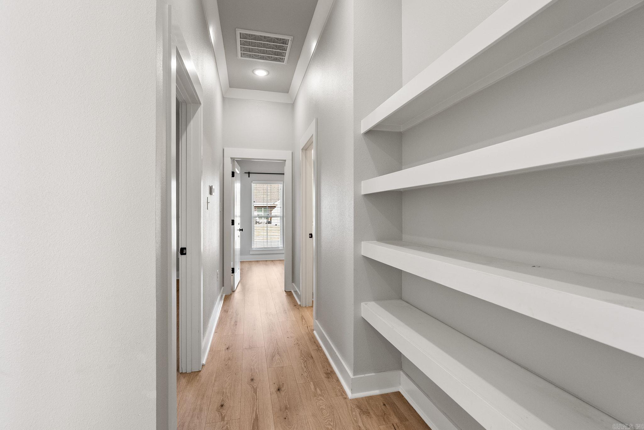 IVY PLACE - Residential