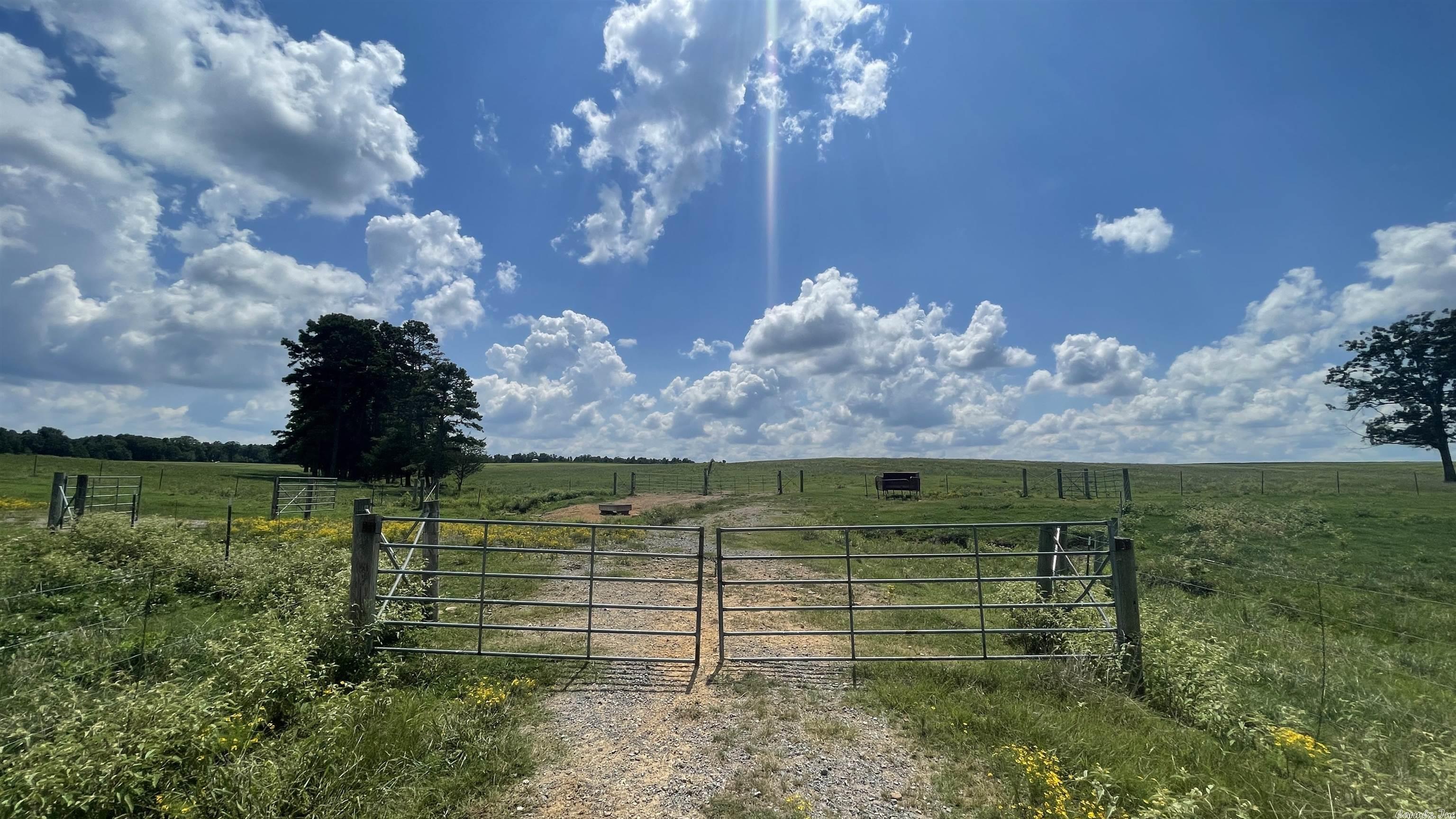 Metes & Bounds - Farm