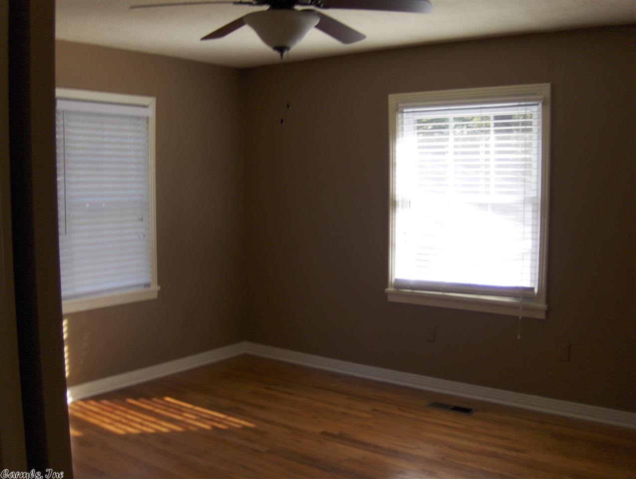 Trivista Right - Residential