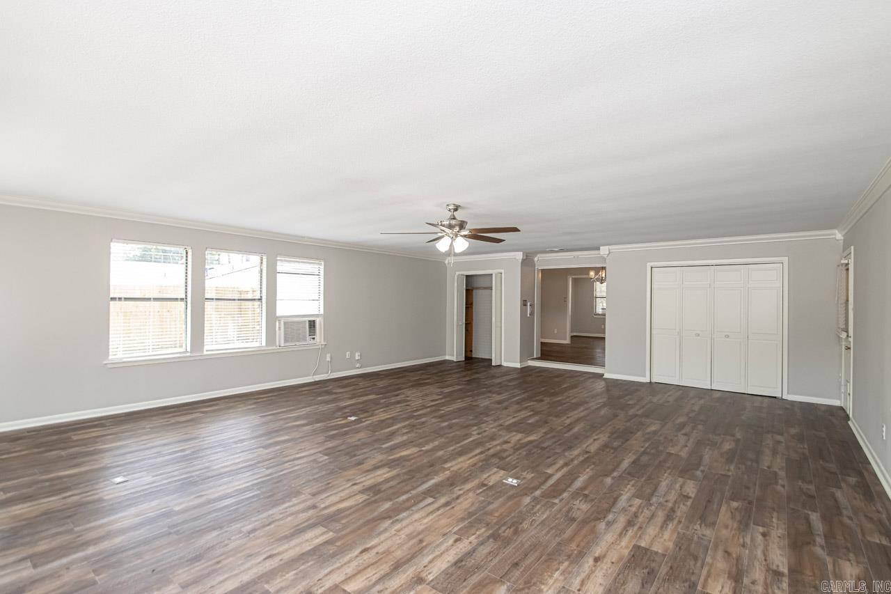 INDIANHEAD LAKES EST - Residential