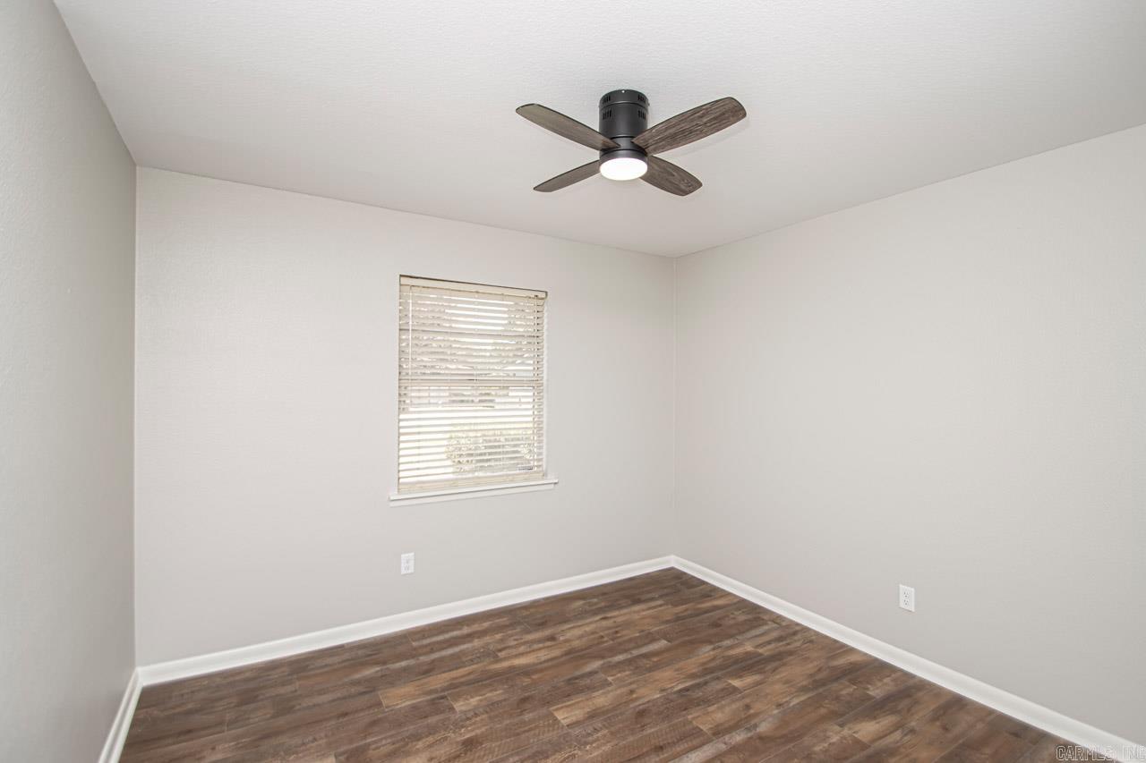 INDIANHEAD LAKES EST - Residential