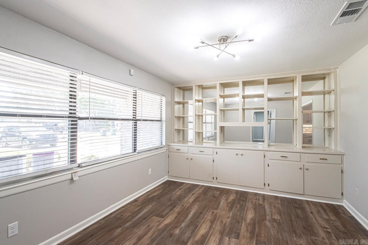 INDIANHEAD LAKES EST - Residential