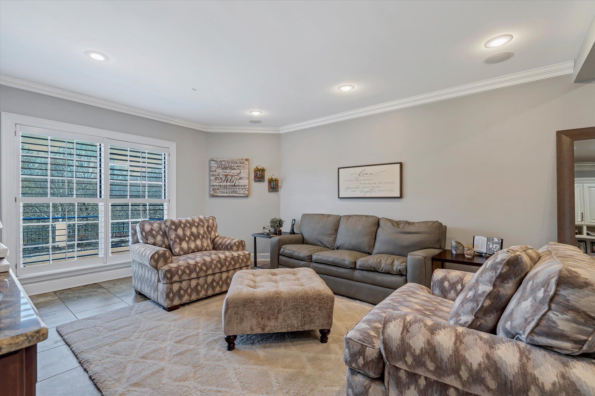 Ridgepointe Country Club - Residential