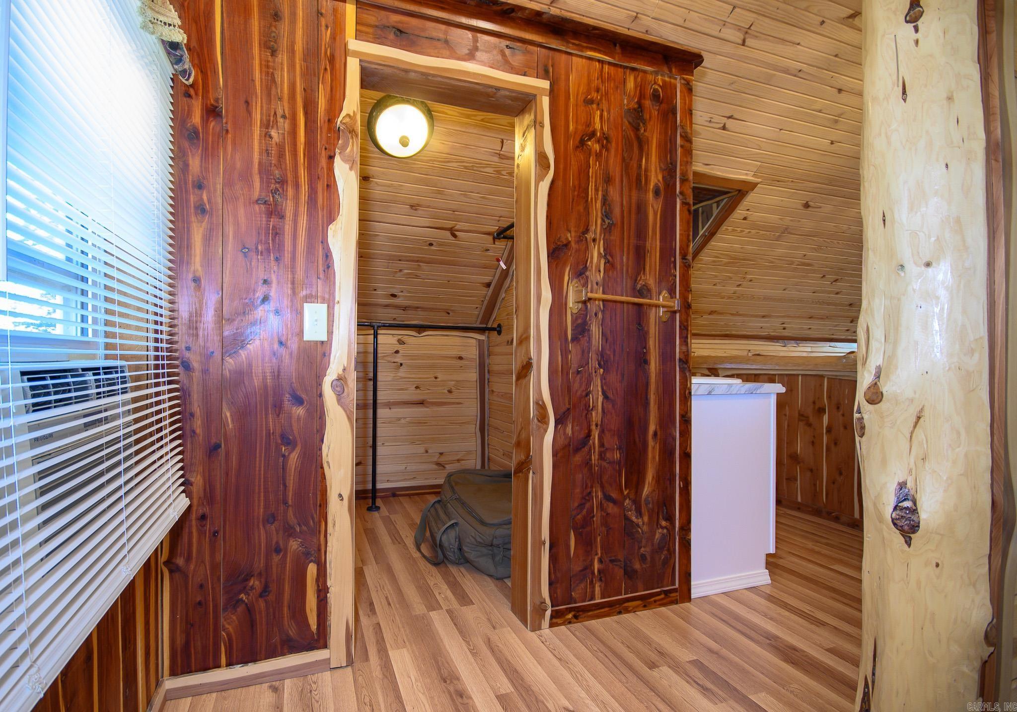 Rural Mena - Residential