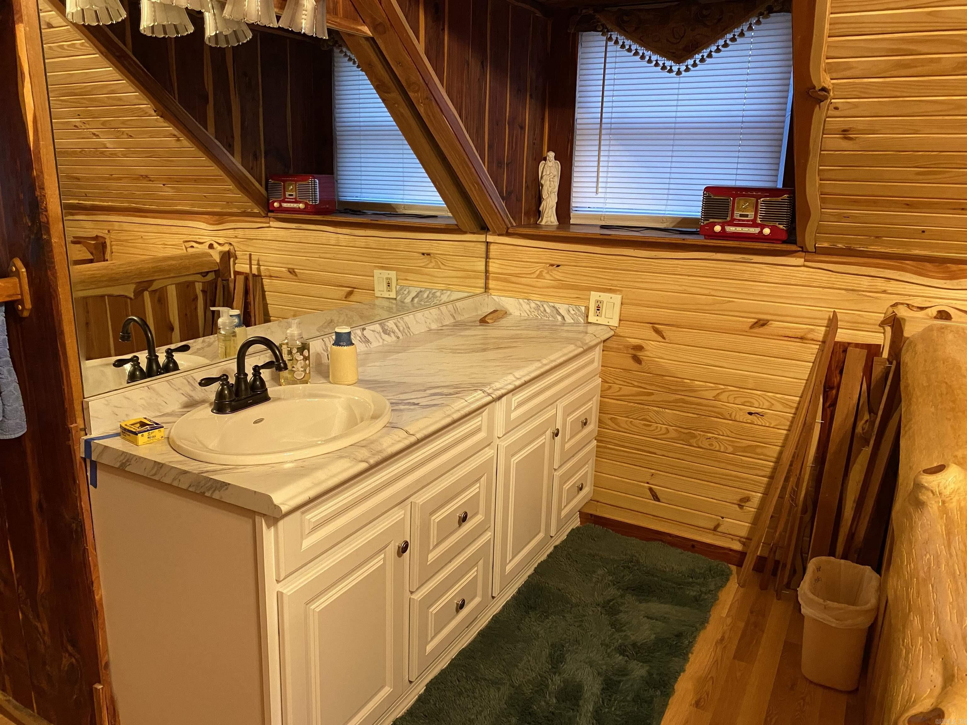 Rural Mena - Residential