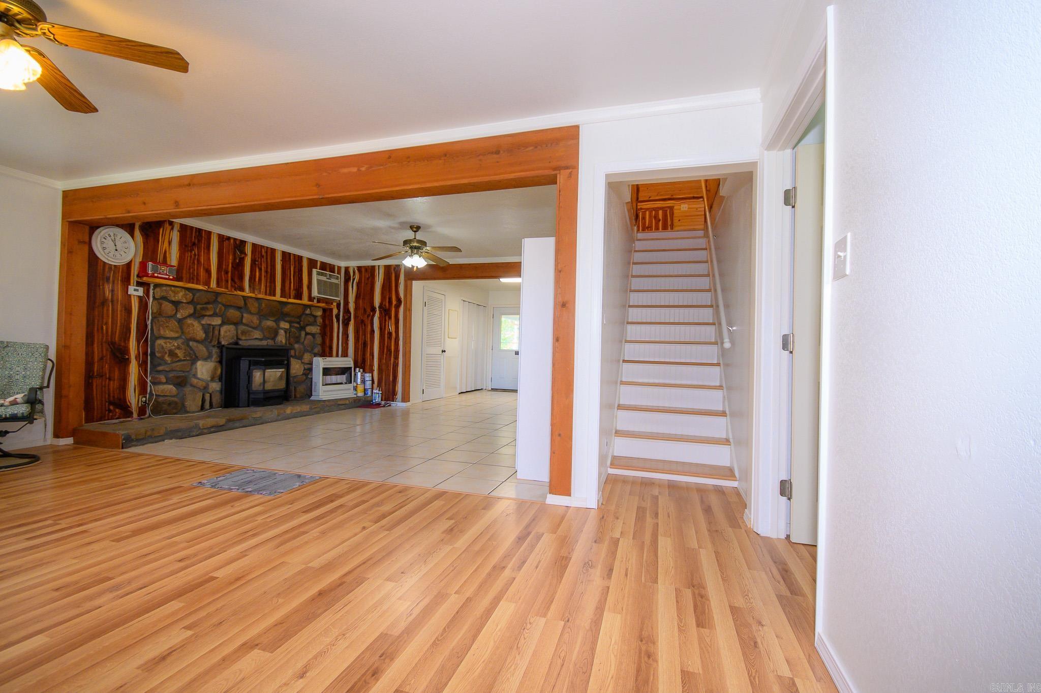 Rural Mena - Residential