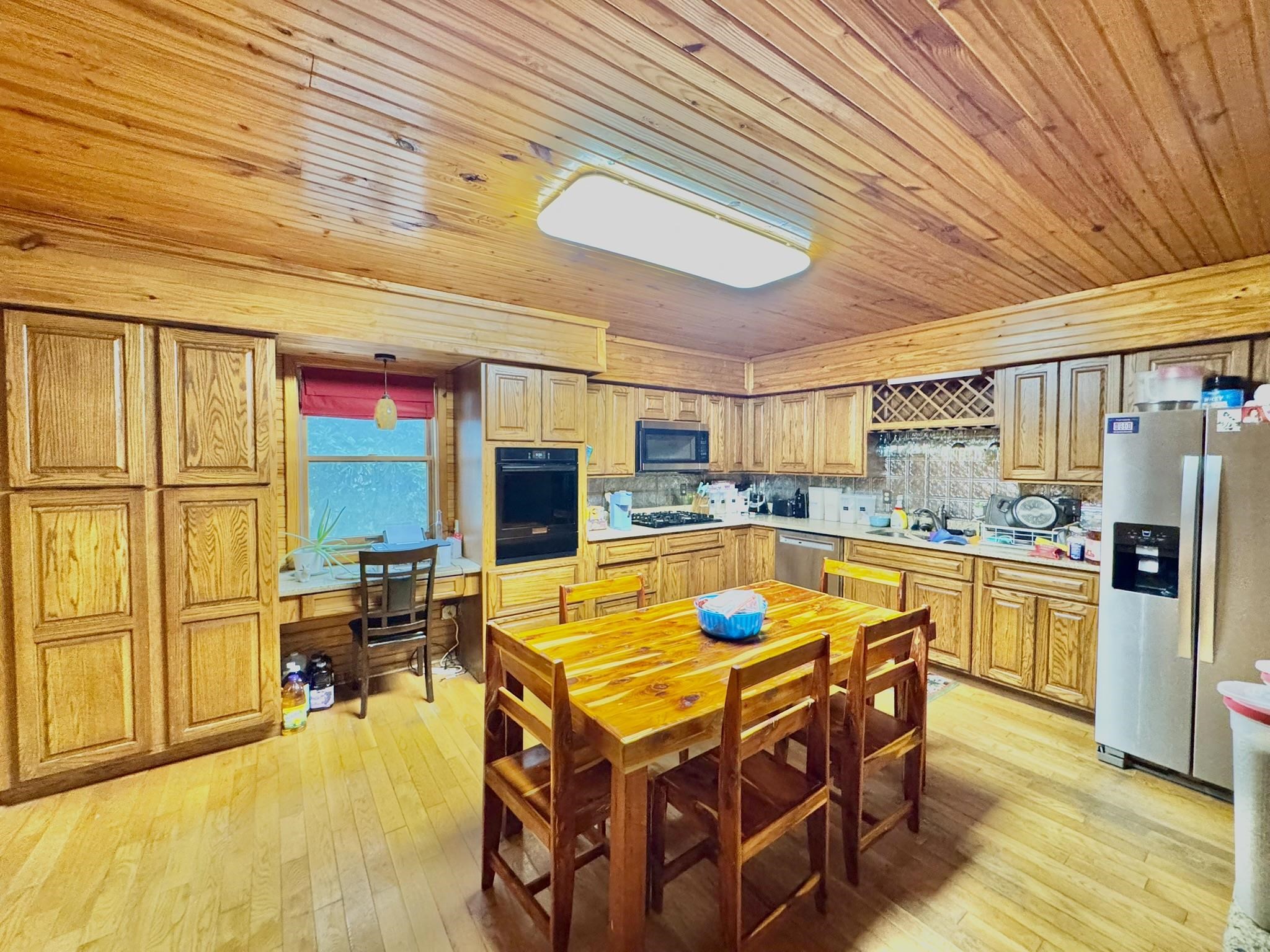 BONE ISLAND - Residential