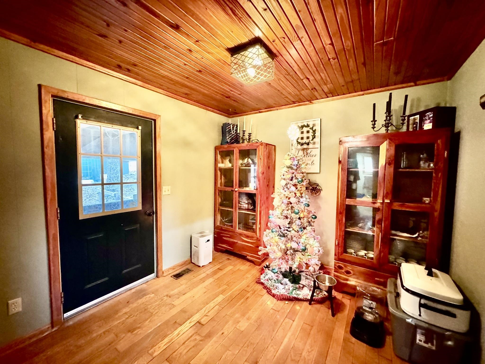 BONE ISLAND - Residential