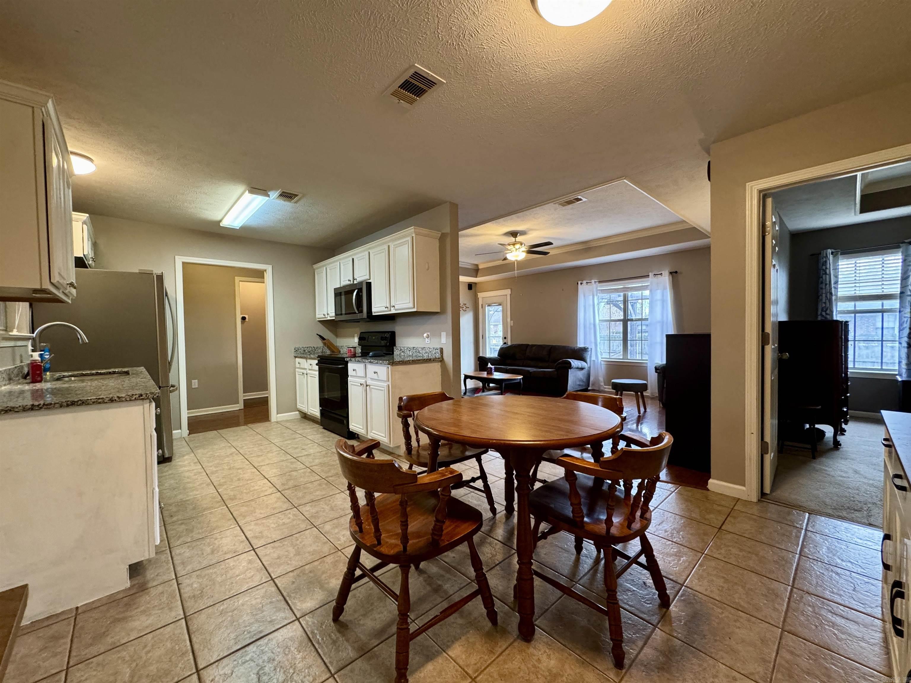 Nicholes Place Phase II - Residential