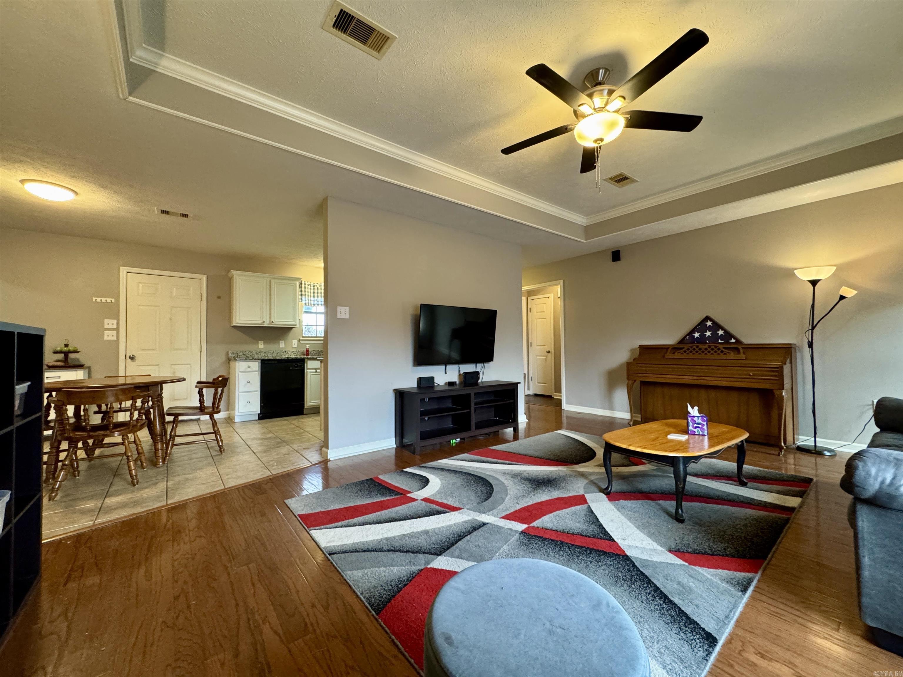 Nicholes Place Phase II - Residential